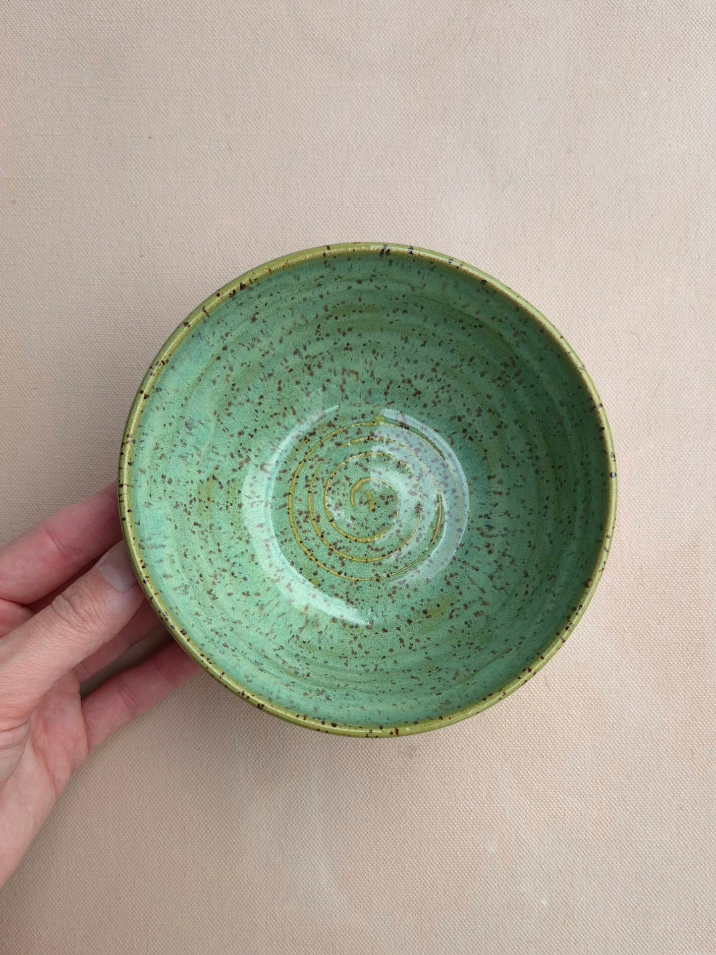 Speckled Bowl in Cactus