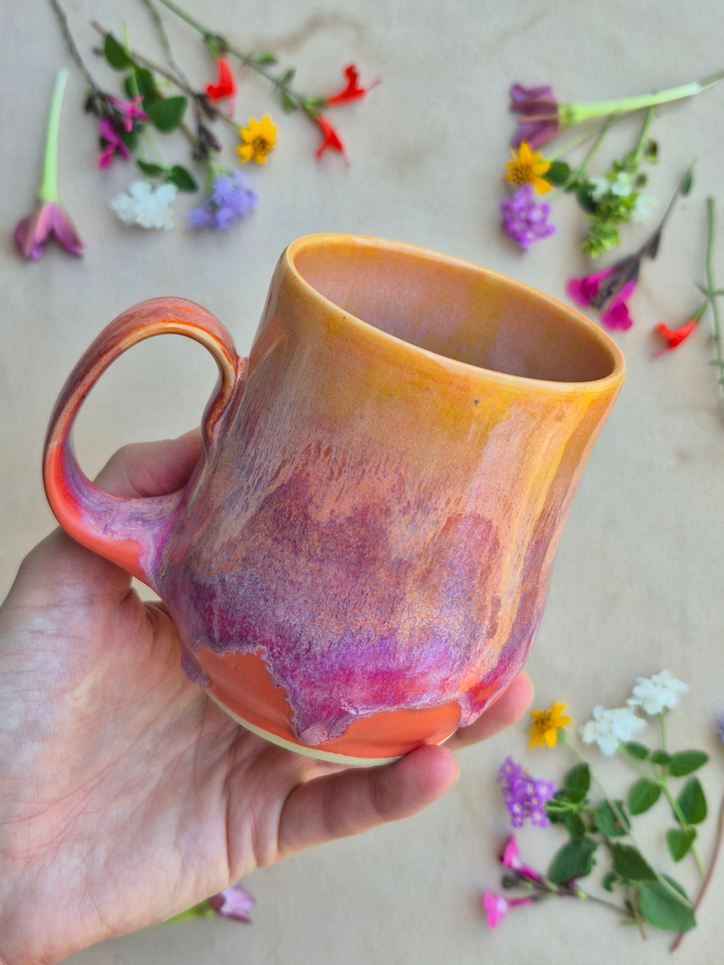 Mug in Peachy Bougainvillea