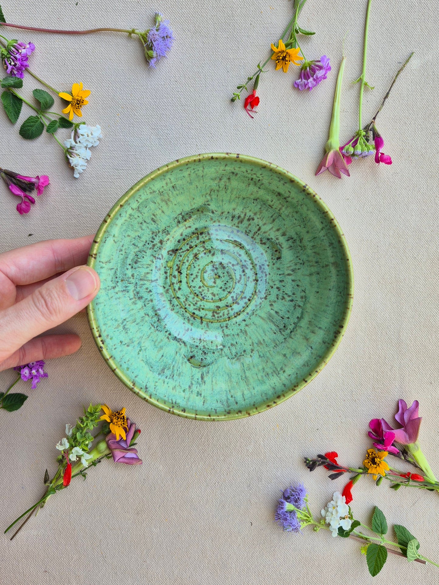 Speckled Bowl in Cactus