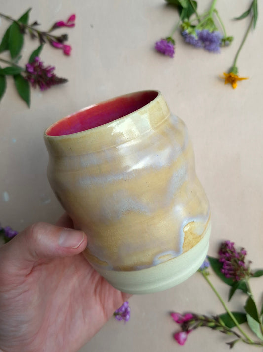 Vase in Rose Quartz