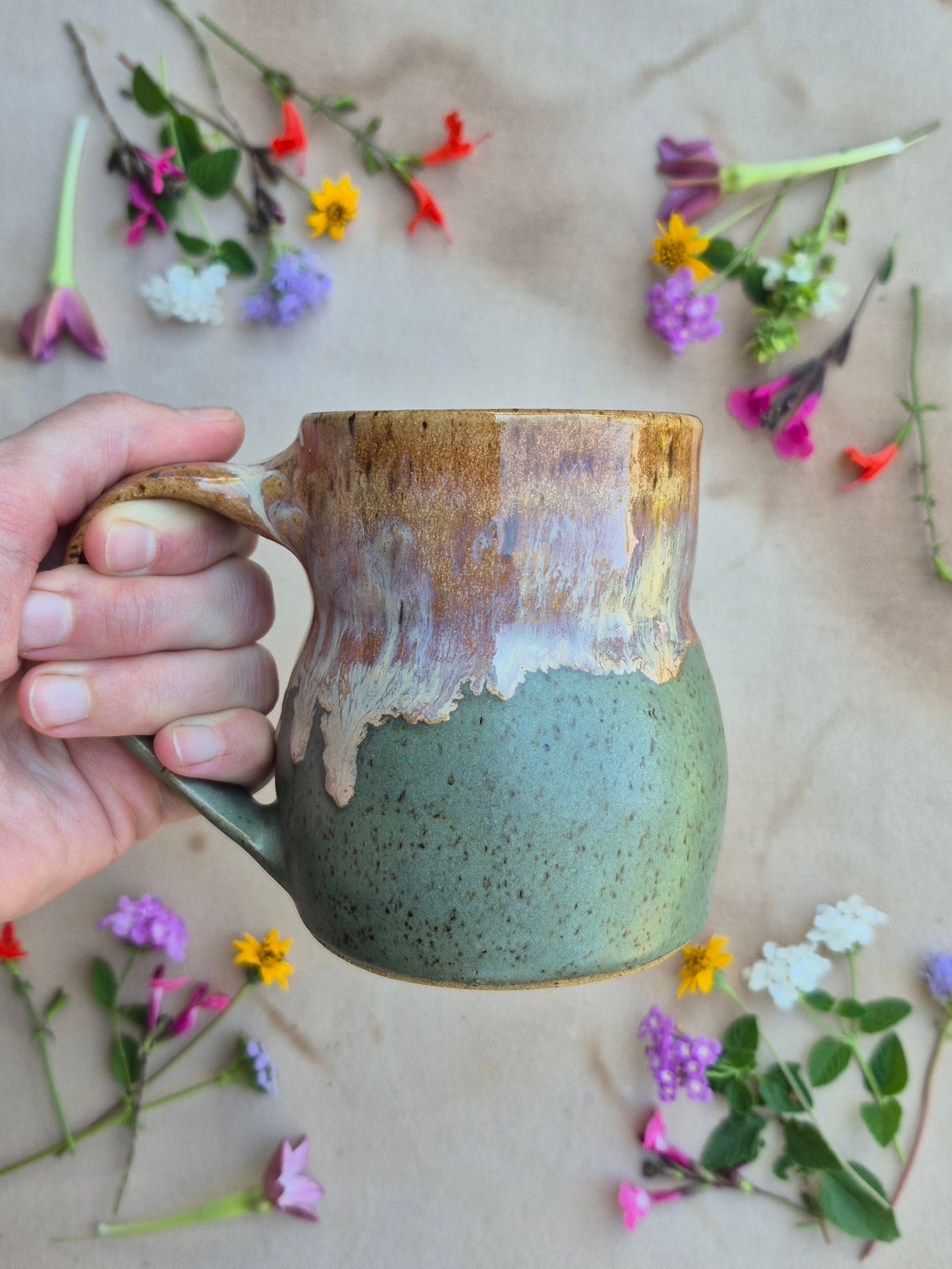 Speckled Mug in Artichoke Ginger