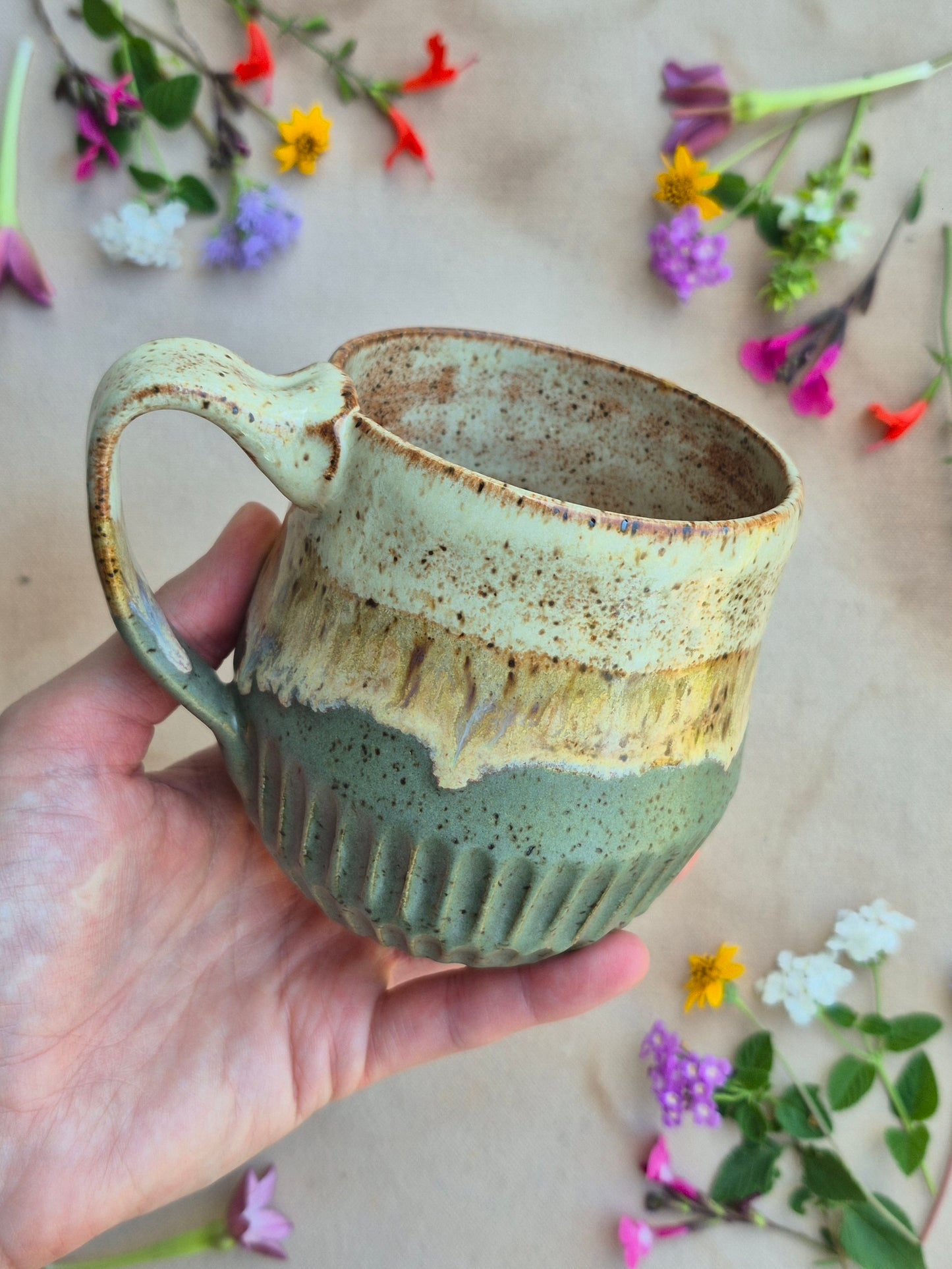 Carved Speckled Mug in Artichoke Shino