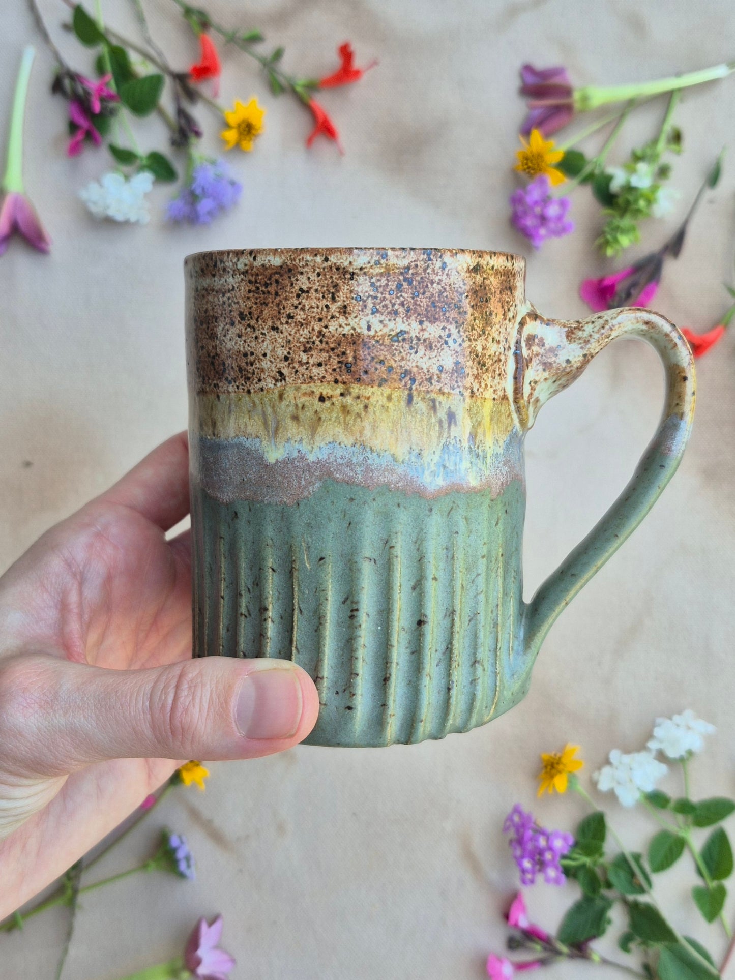 Carved Speckled Mug in Artichoke Shino