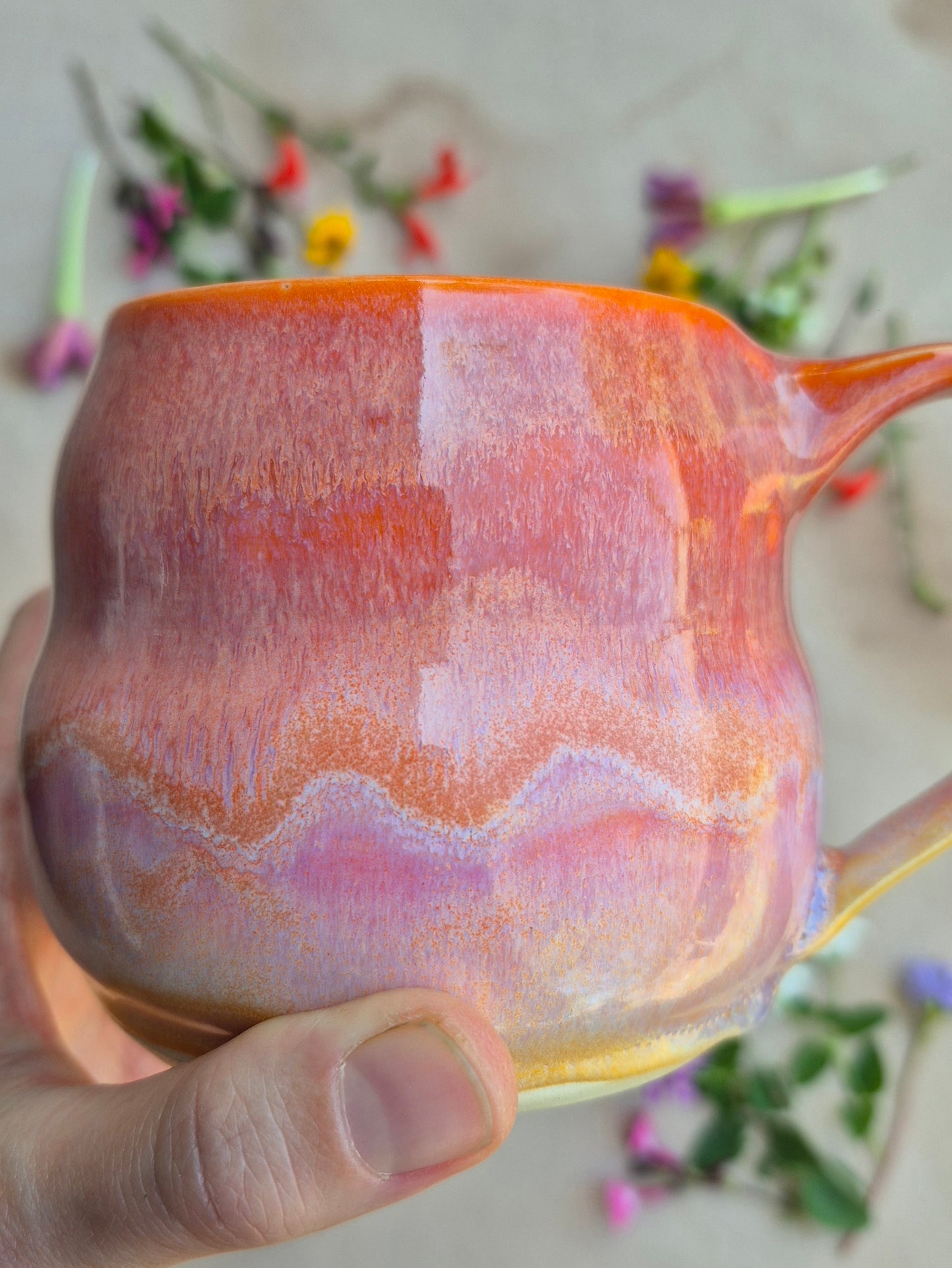 Squatty Curvy Mug in Papaya Sunrise