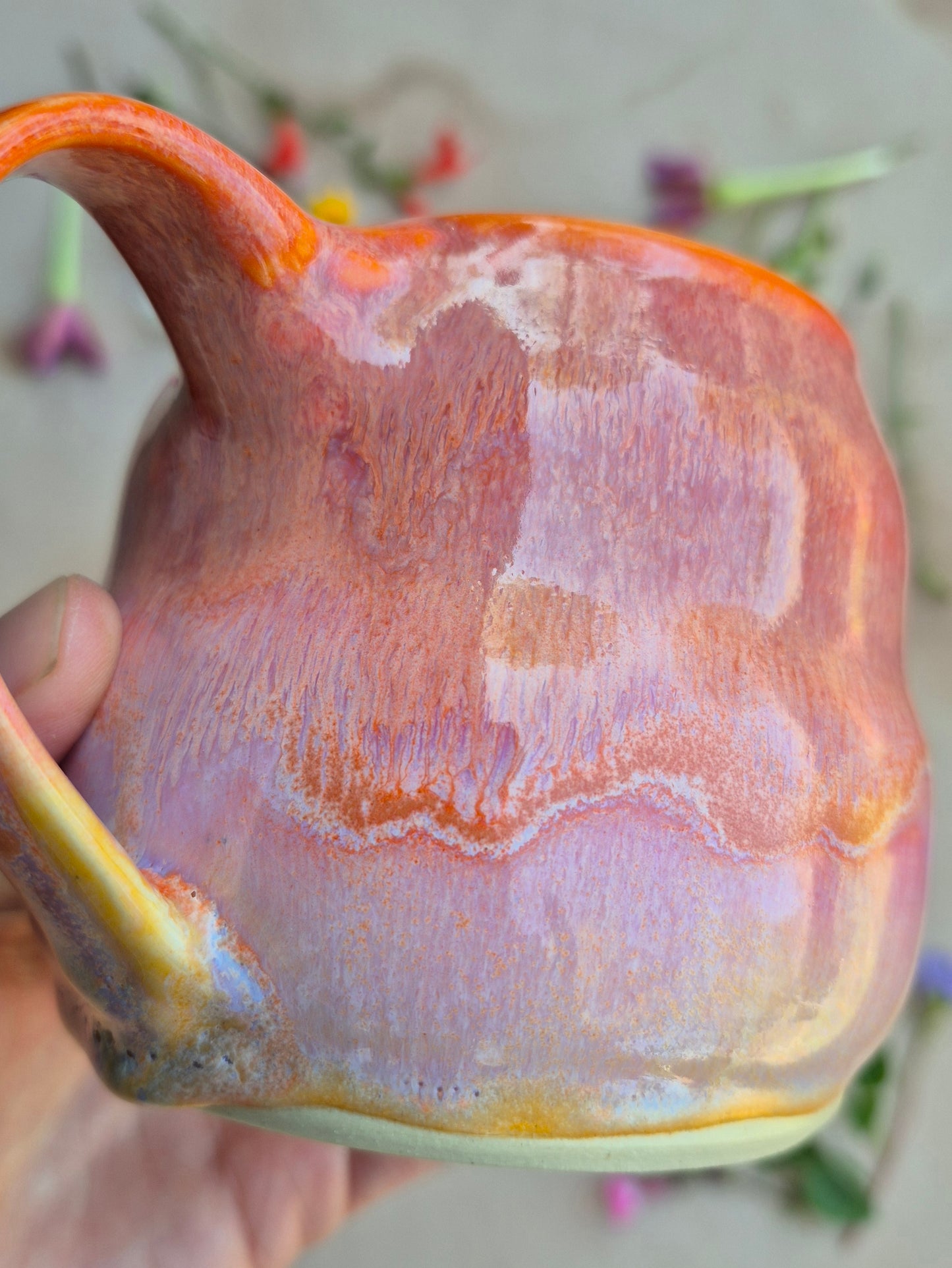 Squatty Curvy Mug in Papaya Sunrise