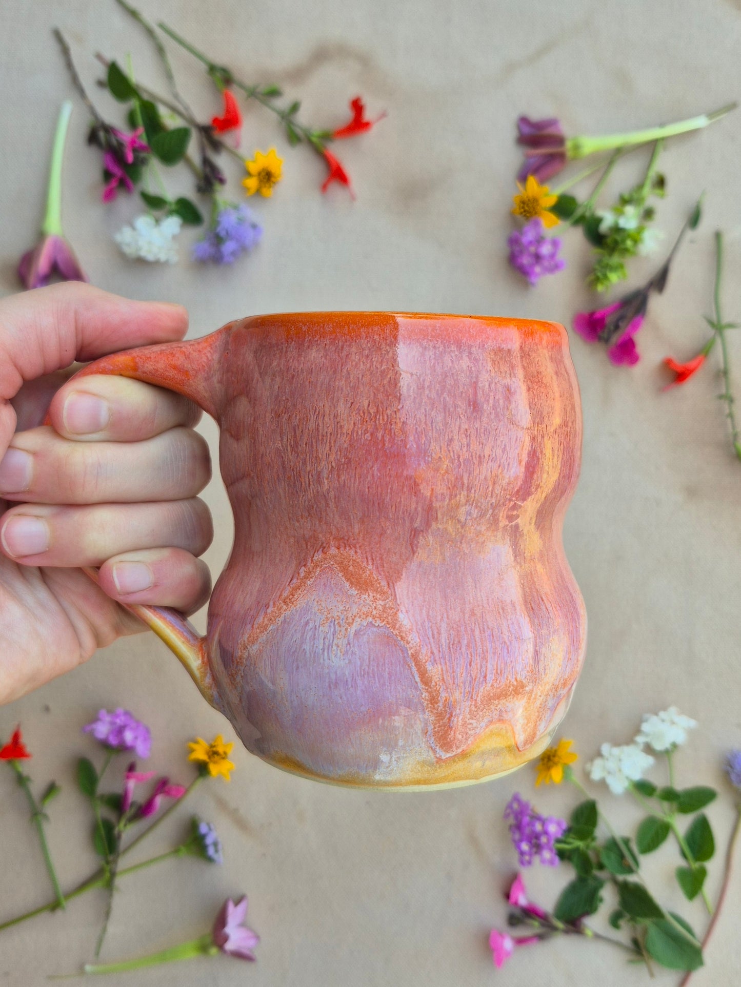 Curvy Mug in Papaya Sunrise