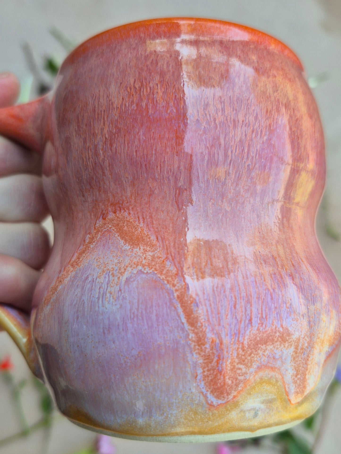 Curvy Mug in Papaya Sunrise