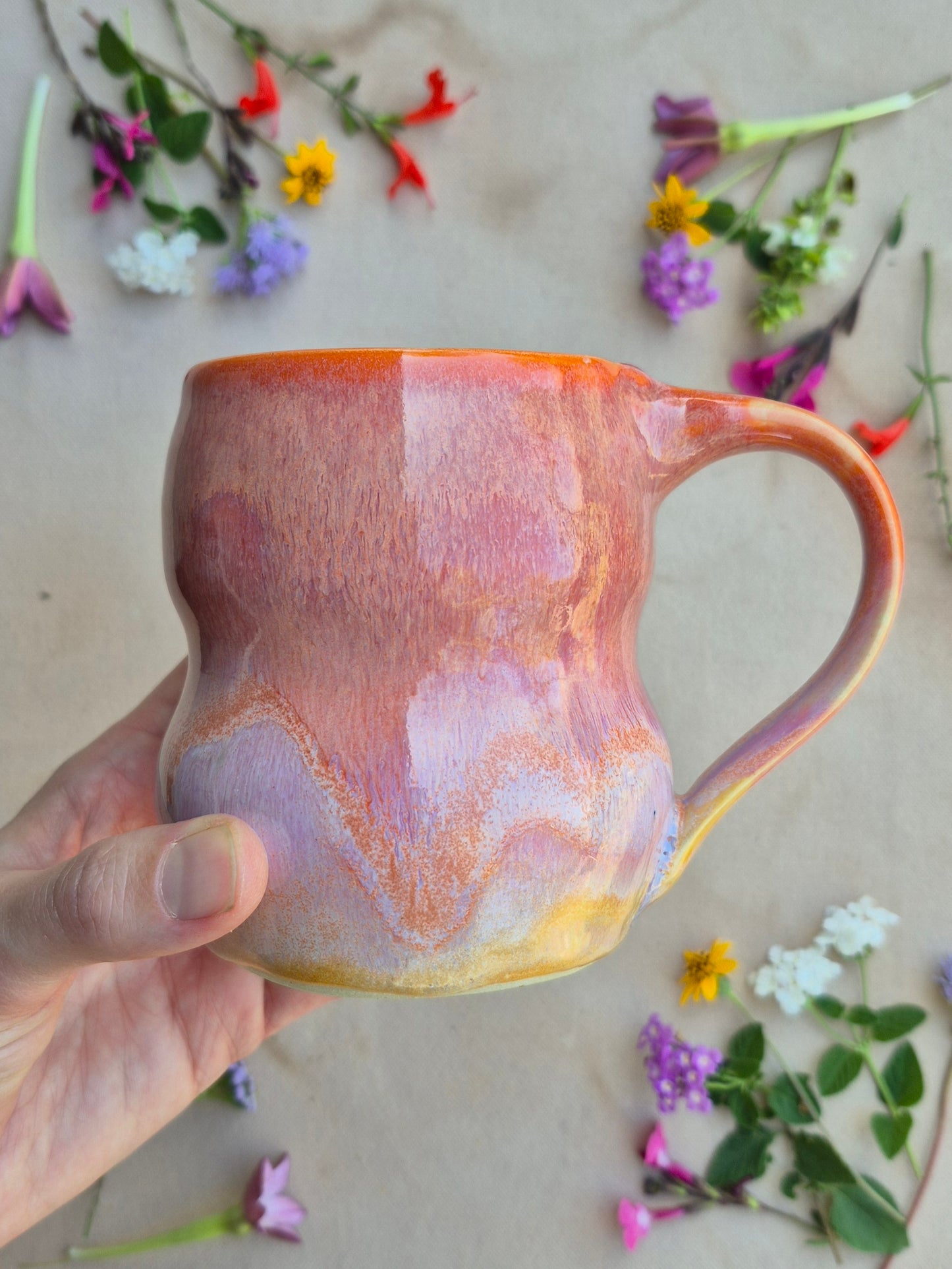Curvy Mug in Papaya Sunrise