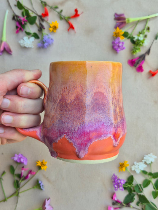 Mug in Peachy Bougainvillea
