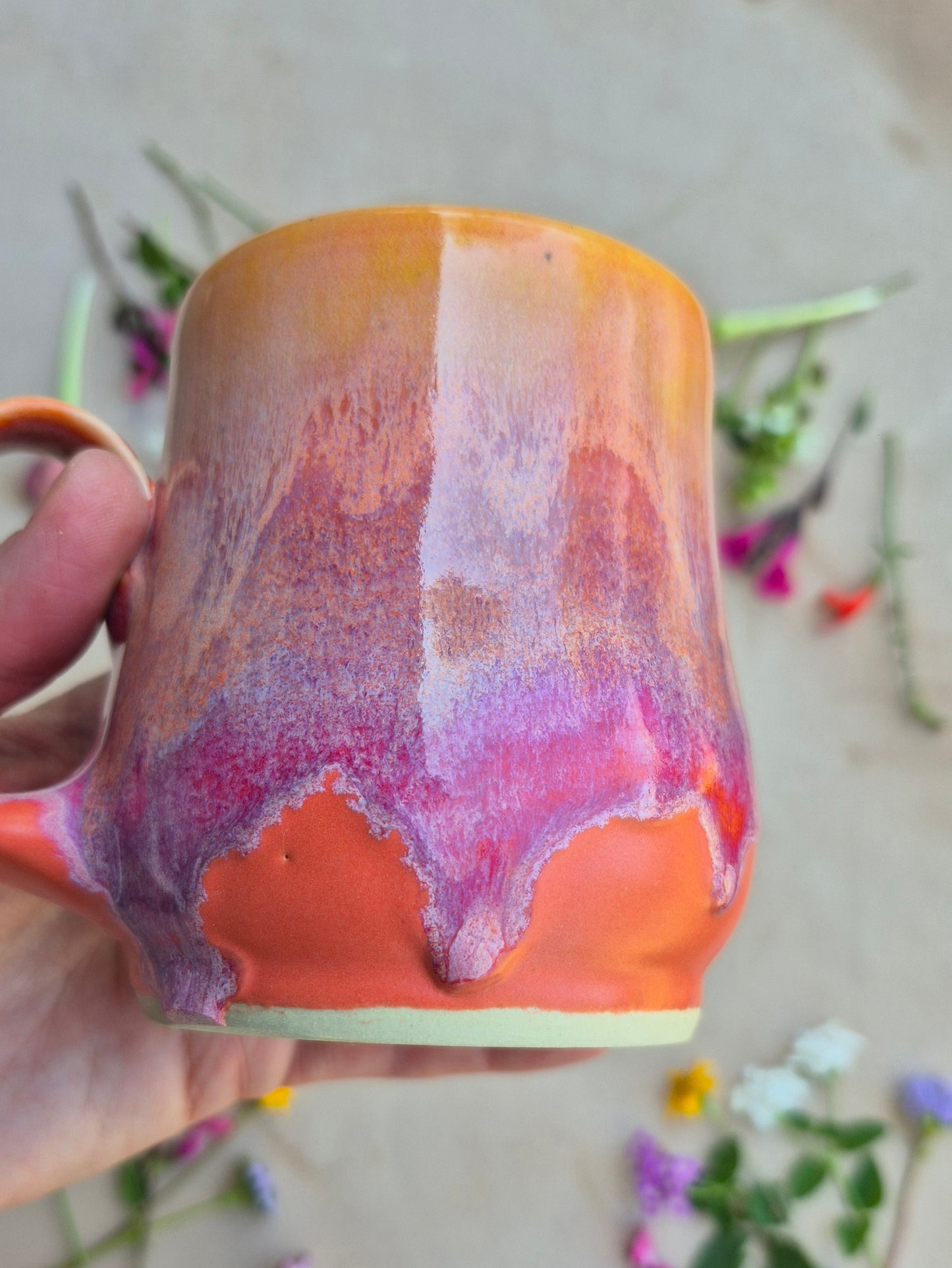 Mug in Peachy Bougainvillea