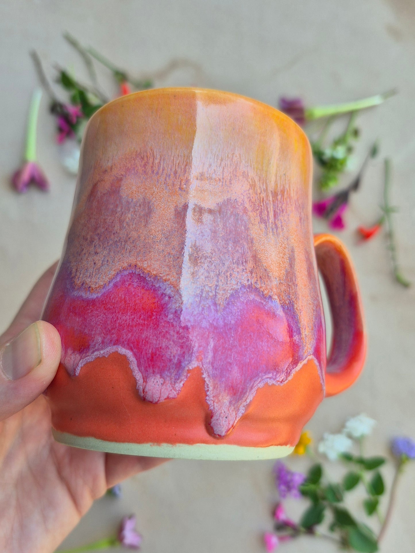 Mug in Peachy Bougainvillea