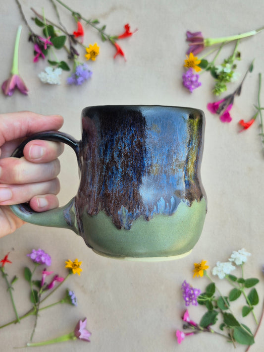 Mug in Mossy Artichoke