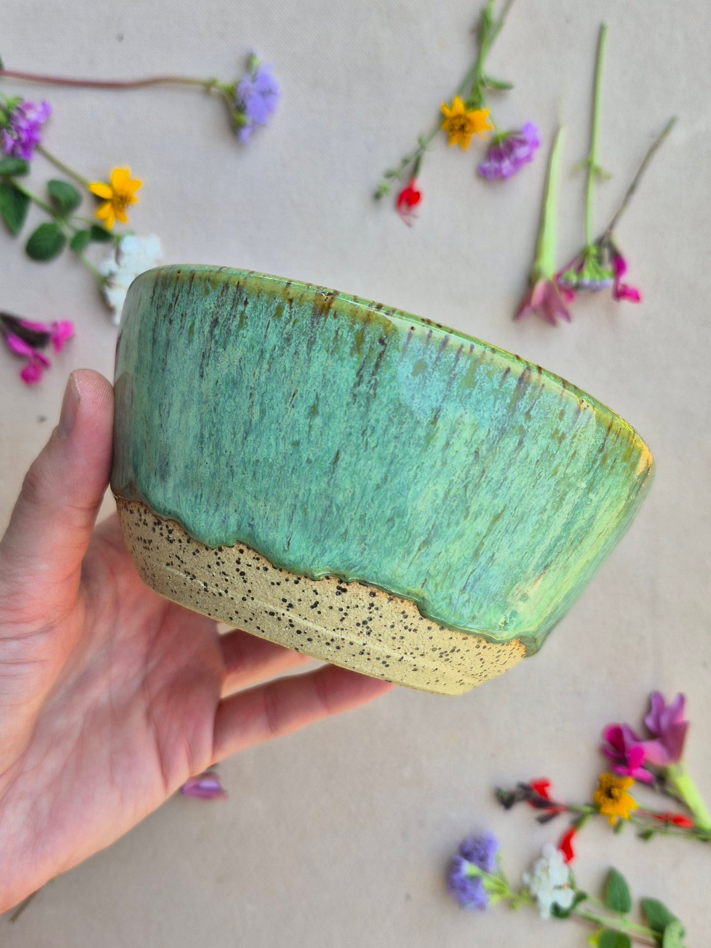 Speckled Bowl in Cactus
