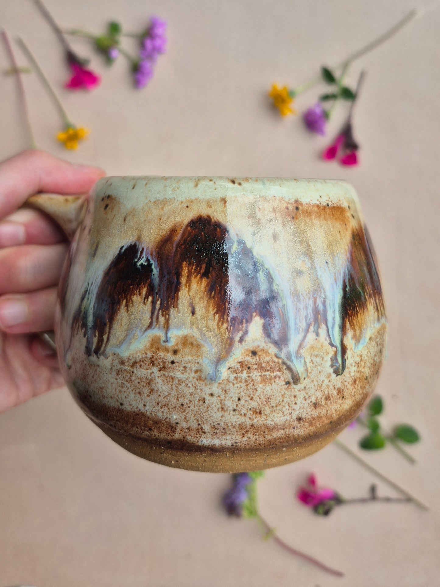 Round Mug in Light Shino Tea Dust 2