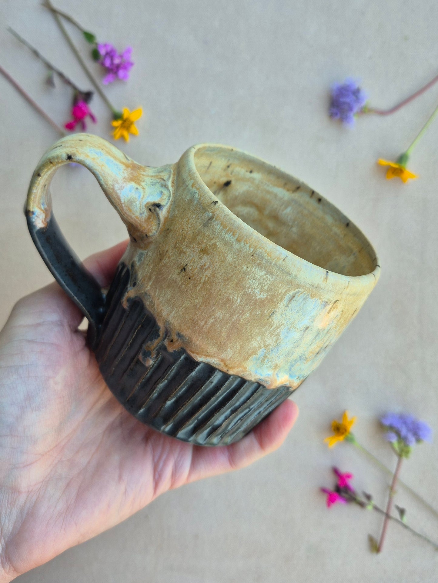Carved Mug in Charcoal Sandstone